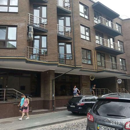 Balabana Red Apartment Lvov Exteriér fotografie
