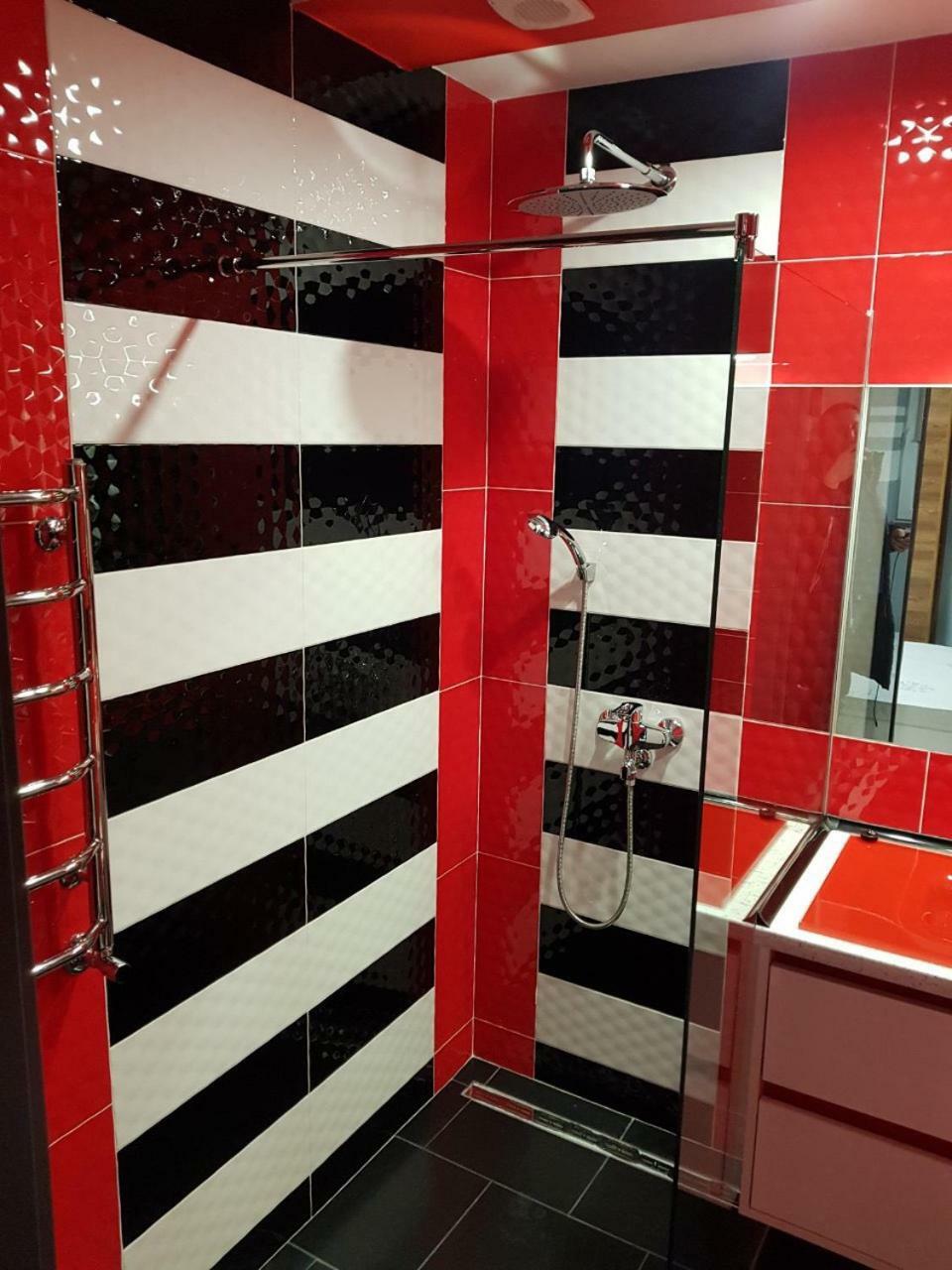 Balabana Red Apartment Lvov Exteriér fotografie