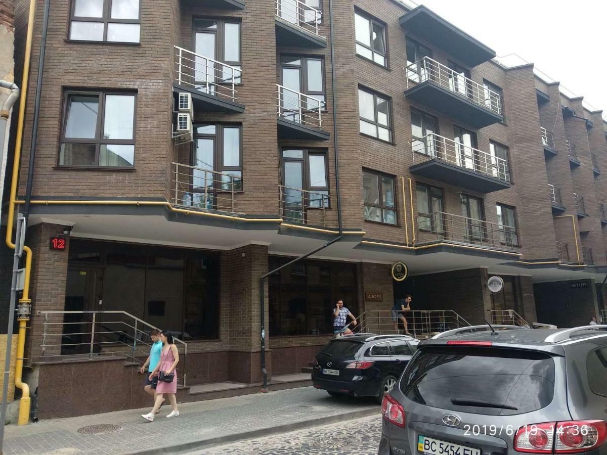 Balabana Red Apartment Lvov Exteriér fotografie